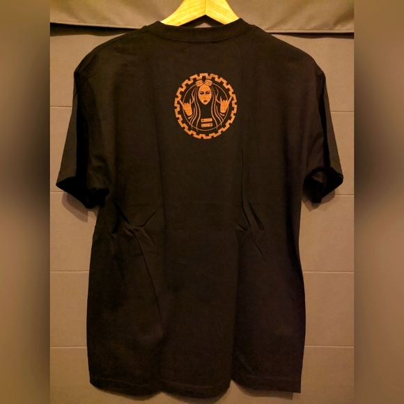 WWE Becky Lynch Authentic T-Shirt - Picture 3 of 6